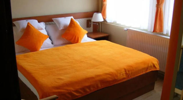 Hermina Panzió, Забронировать Отель Бизнес-отели Шиофок, 4* 5*