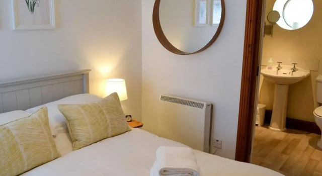 Wheatsheaf Cottage, Buchen Sie Ferienhaus Sawdon North York Moors