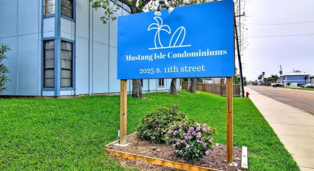 Island Time 1 Bedroom Condo by RedAwning