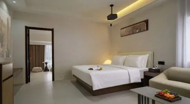 Люкс Xijian·Fengting Hotel (Near Zhangjiajie National Forest Park Signature Gate)