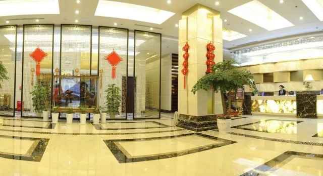 Huamao Hotel, Varaa Hotelli Yunyan Guiyang