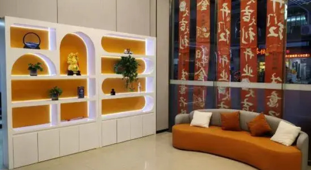 Guyu Business Hotel, Boek Hotel Hotels in Guangdong met parkeren, Parkeren