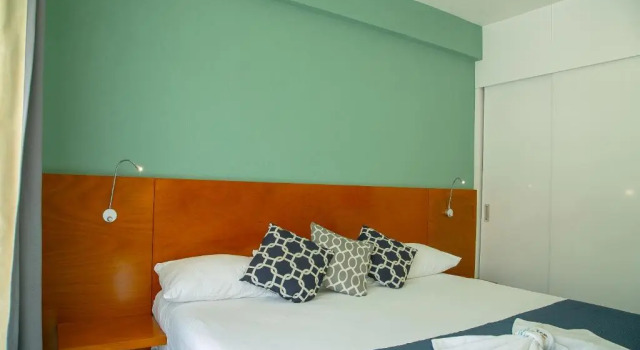 Полулюкс Relax Inn Suites