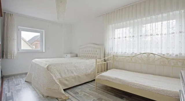 5287 Private Rooms