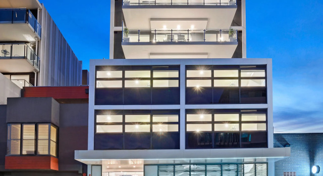 The Hamptons Apartments - Port Melbourne