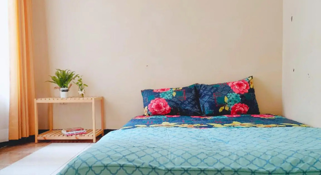 Standard Doppel Zimmer Green Surabaya Homey