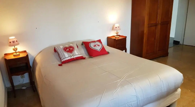Meublé du vignoble - Piscine - Sauna - proche Strasbourg - Classé 3 étoiles, Réserver Hôtel Kuttolsheim 