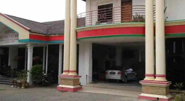Graha Dewata Hotel Juwana, Prenota Hotel Hotel a Pati con parcheggio, Parcheggio