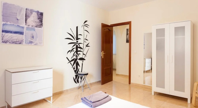 Cozy Urban Apt. Historic District - Sol, Забронировать Апартаменты/квартира Мадрид Провинция Мадрид, рядом с Здание Compania Colonial