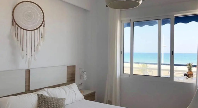 Playa de Gandia 1ere ligne El Galeon, Забронировать Отель Плайя-де-Гандия Коста-де-Валенсия