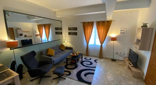 Patras Golden Suite, Prenota Hotel Hotel a Peloponneso con parcheggio, Parcheggio