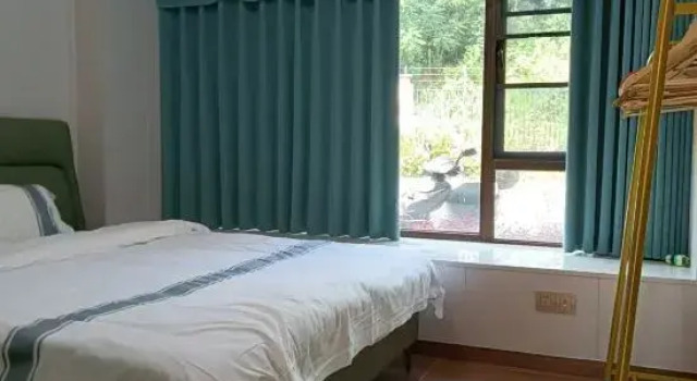 Люкс Deluxe Huizhou Longmen Yunqishe Hot Spring Resort Homestay