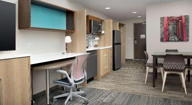 Номер Standard Home2 Suites Polaris Columbus, OH
