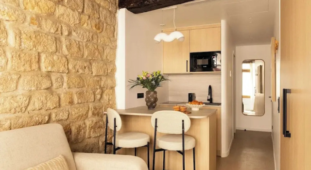 Апартаменты Modern Apartment -ac-1br-4p-pantheon