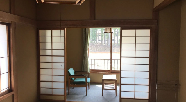 Hakuba Iwatake Lodge Gakuyuso, Buchen Sie Pension Hotels in Koshinetsu mit Parkplatz, Parkplätze