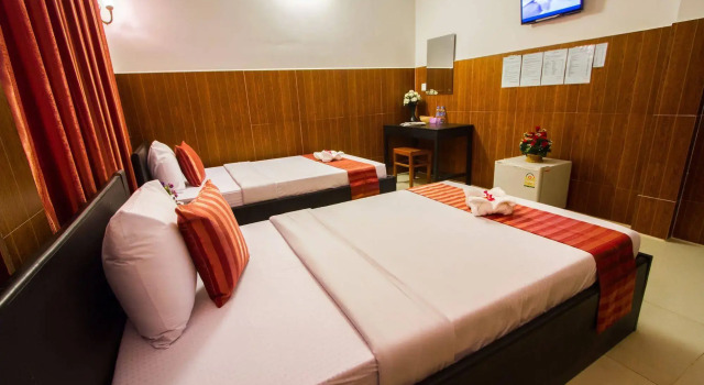 Botoum Hotel, Buchen Sie Hotel Sisophon Banteay Meanchey