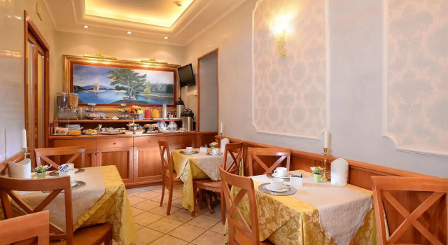 Hotel Golden