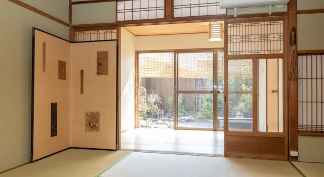 Jyuraku Tomi