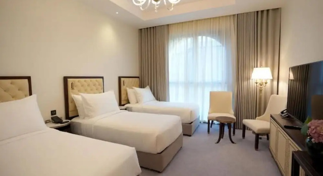 Номер Deluxe Peninsula Worth Hotel