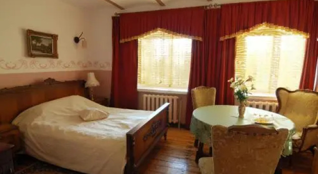 Cantervilla Castle, Reservar Hotel Hotéis em Otepaa com piscina, Piscina
