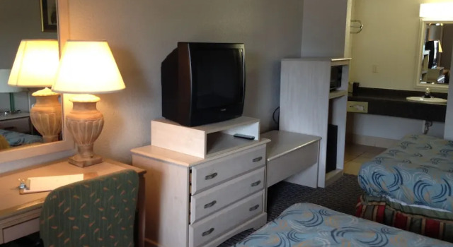 The Brooke Hotel