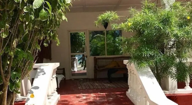 Трёхместный семейный номер Standard oceanfront Moonshine Uroa Boutique Hotel