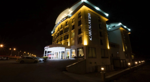 Karpalas City Hotel & Spa