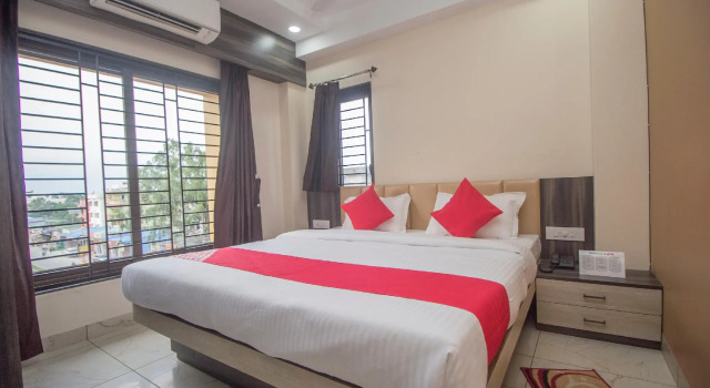 OYO 29041 Sona Lodge, Prenota Hotel Siliguri West Bengal