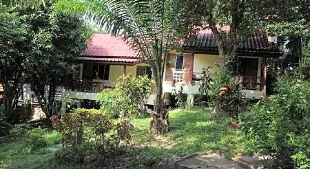 Бунгало с видом на сад Baan Suan Sook Resort