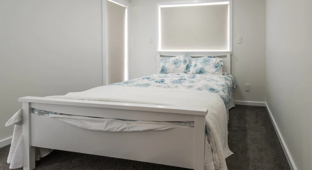 Brand New 5BR home with view of the sea