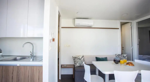 Бунгало с 3 комнатами Poseidon Mobile Home Resort