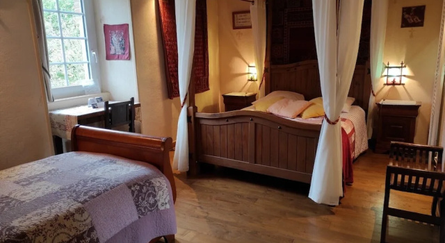 Трёхместный номер Superior Chambres dHôtes Au Clos du Lit