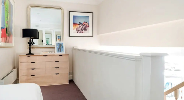 Chic Chelsea Home near South Kensington by UnderTheDoormat, Забронировать Апартаменты/квартира Апартаменты Лондона, рядом с Лондонский музей естествознания, Апартаменты/квартира