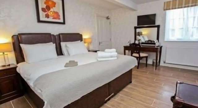 The Notley Arms Inn, Boek Pension Gastenverblijven in Devon, Pension