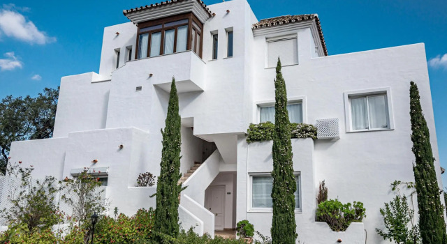 LJ- Modern flat with spectacular views in mountain, Varaa Hotelli La Mairena Andalusia