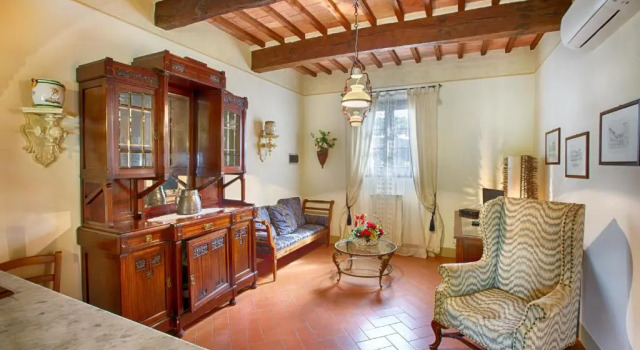 Podere SantAntonio, Prenota Hotel Fauglia Toscana