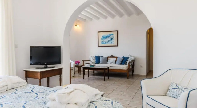 Семейный номер Standard с балконом Pelican Bay Hotel