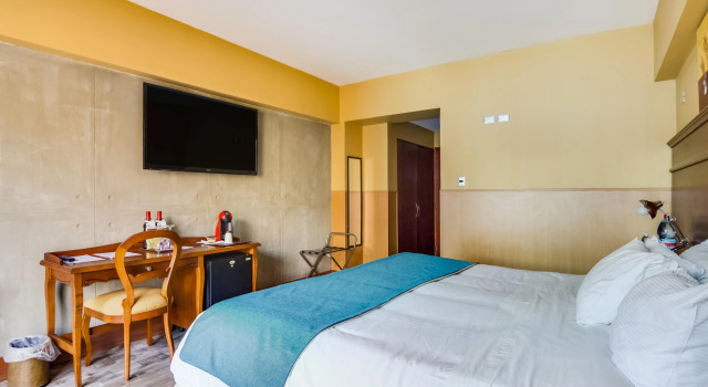 Hotel Panamericano, Buchen Sie Hotel Hotels in Metropolitan Region mit Frühstück, Frühstück