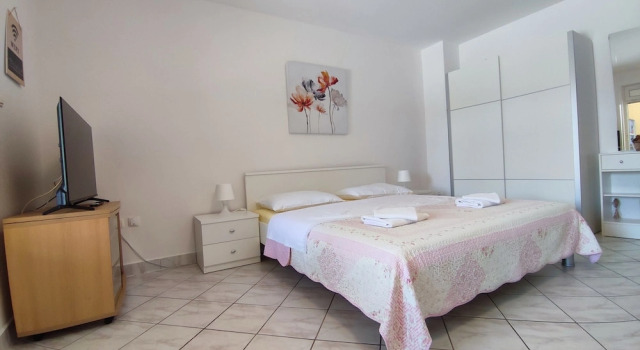 Apartments HILDA, Réserver Appartement Hôtels à Kvarner avec parking, Parking
