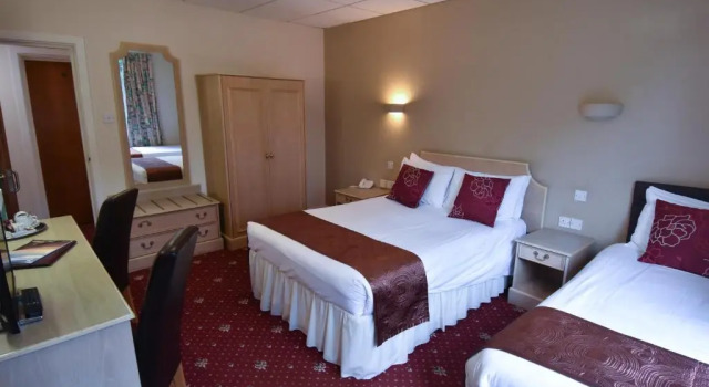 Семейный номер Standard The Mayfair Hotel