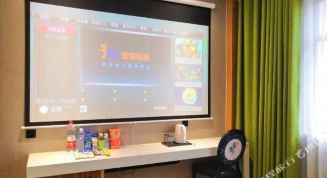 Square Circle Hotel（ ZhangHang Road store）, Rezervovat Hotel Nan-jang Henan