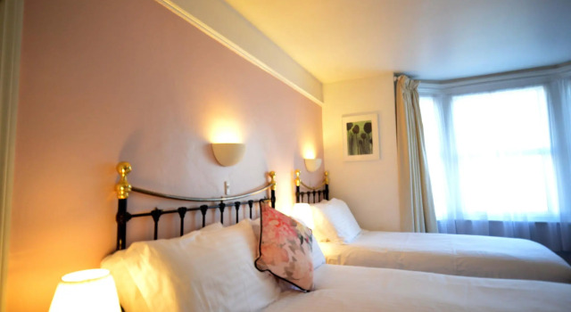 Семейный номер Standard Newton House Oxford