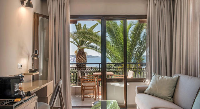 Hotel Pyrgos Boutique & Suites