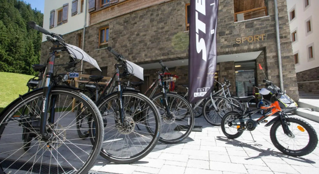 PrivÀ Alpine Lodge Dlx2 - Inh 29267, Book Hotel Vaz-Obervaz Grisons