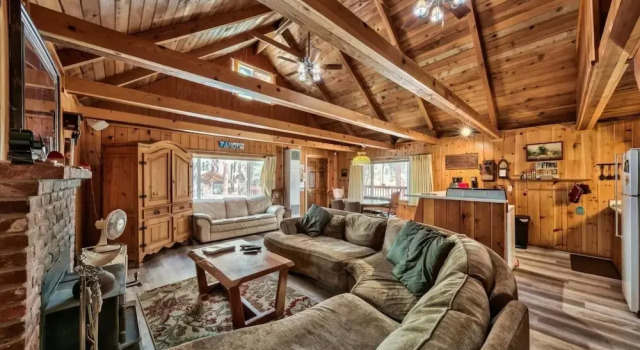 Hank Monk Chalet by RedAwning