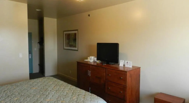 Номер Standard Days Inn by Wyndham Downtown St. Louis