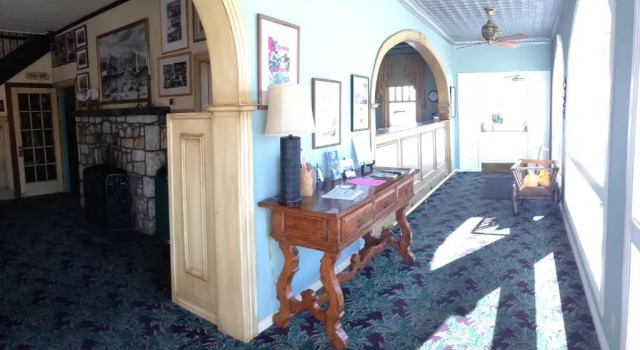 Dow Villa Motel, Rezerwuj Motel Hotele w Eastern Sierra z basenem, Basen