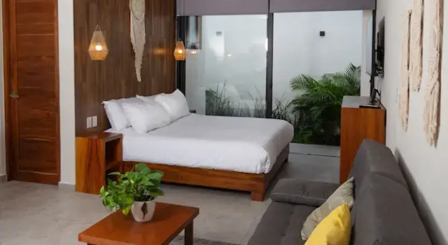 Студия Deluxe XKAA Ocean View Condos By Smart Rentals