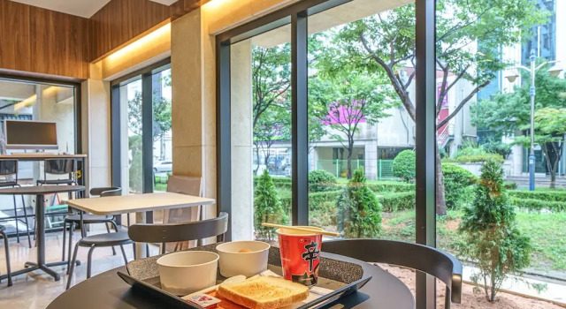 Hotel Yaja Mokpo Peace Square, Buchen Sie Hotel Mokp'o Jeollanam-do