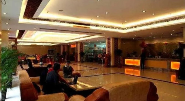Junhong Hotel